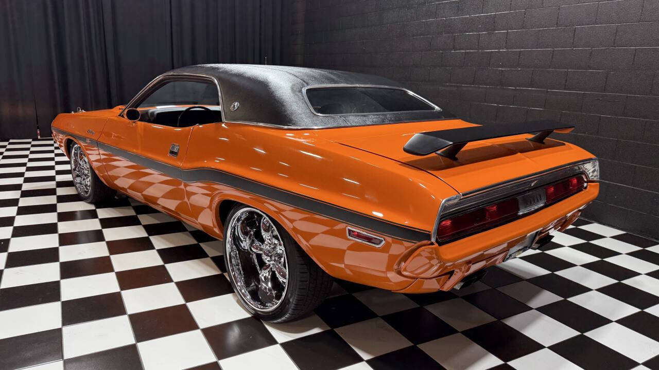 1970 Dodge Challenger 9