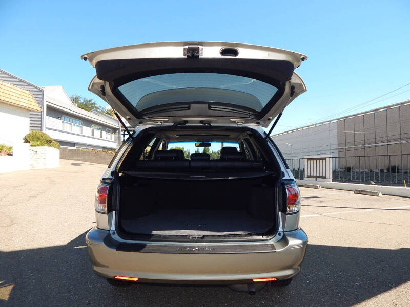 2002 Lexus RX 300