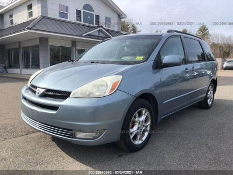 2004 Toyota Sienna for sale at Discount Auto Sales in Passaic NJ