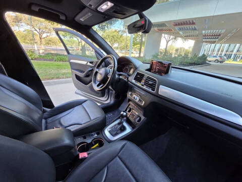 2016 Audi Q3 2.0T Premium Plus