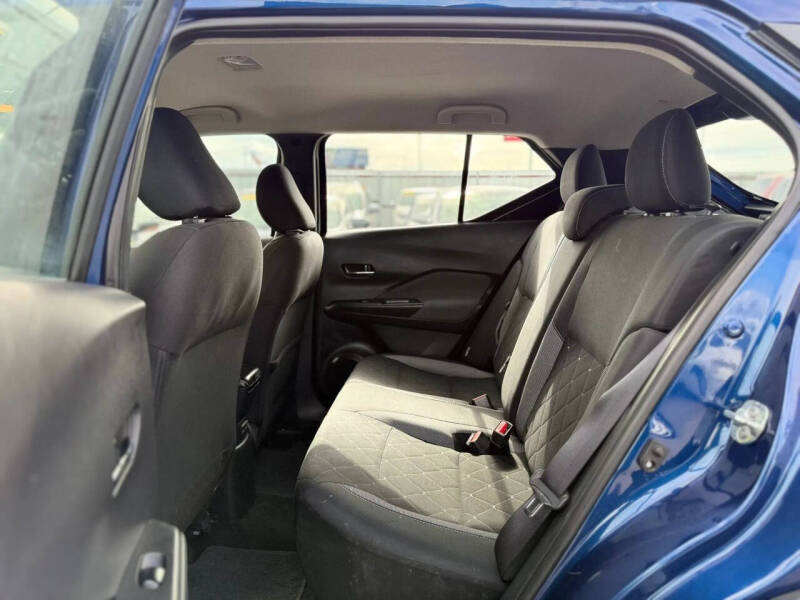 2020 Nissan Kicks SV