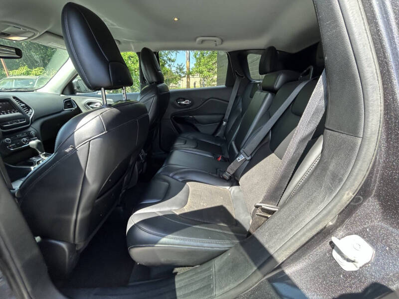 2021 Jeep Cherokee Altitude