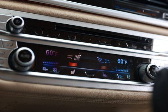 2018 BMW 7 Series 740i