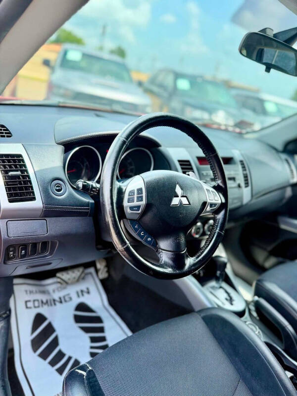 2011 Mitsubishi Outlander GT