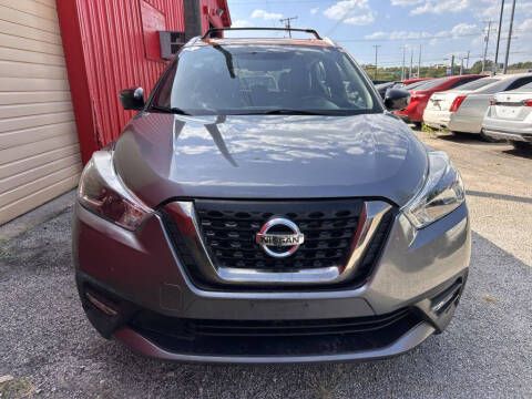 2019 Nissan Kicks SR