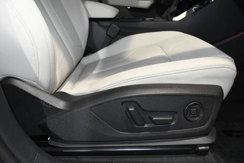 2021 Audi Q3 quattro S line Prem Plus 45 TFSI