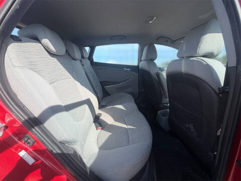 2015 Hyundai Accent GS