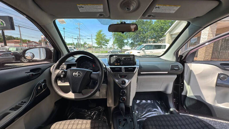 2012 Scion iQ