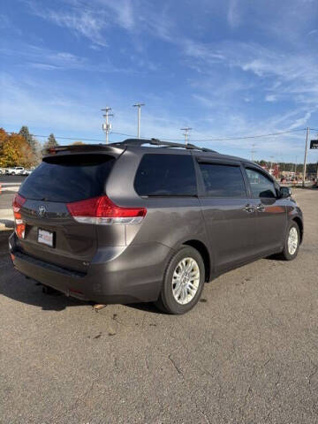 2013 Toyota Sienna