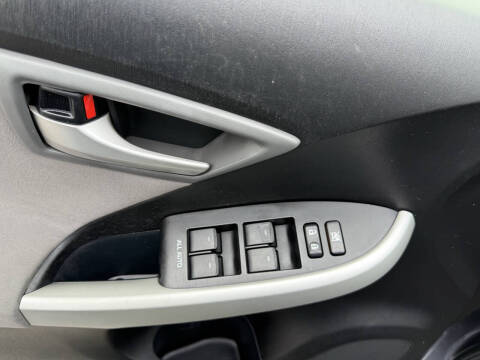 2012 Toyota Prius Plug-in Hybrid