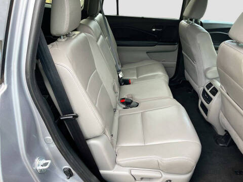 2022 Honda Pilot SE