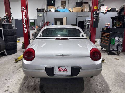 2004 Ford Thunderbird Deluxe