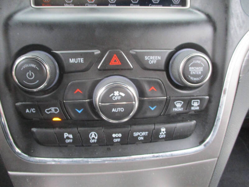 2019 Jeep Grand Cherokee Laredo