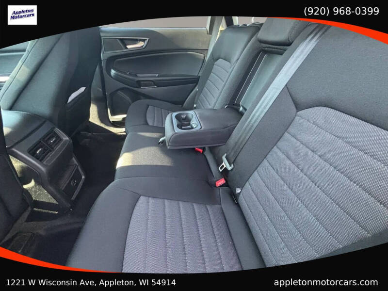 2022 Ford Edge SE