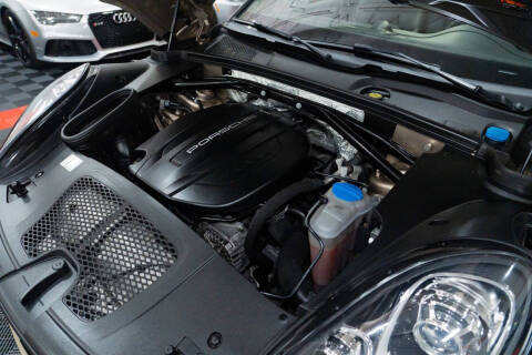 2017 Porsche Macan