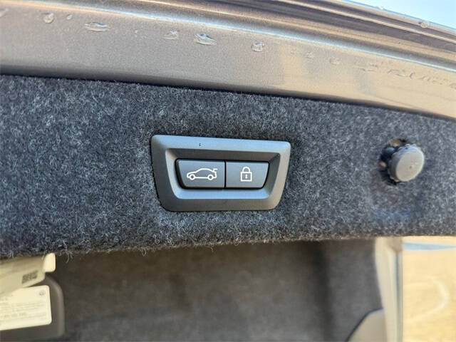 2023 BMW 5 Series 530i