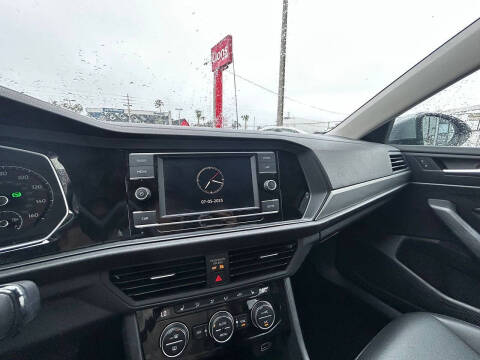 2019 Volkswagen Jetta SE