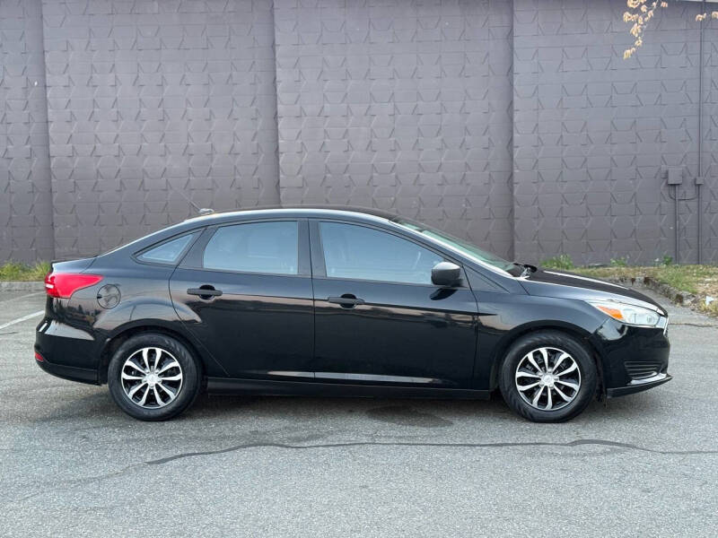 2017 Ford Focus S