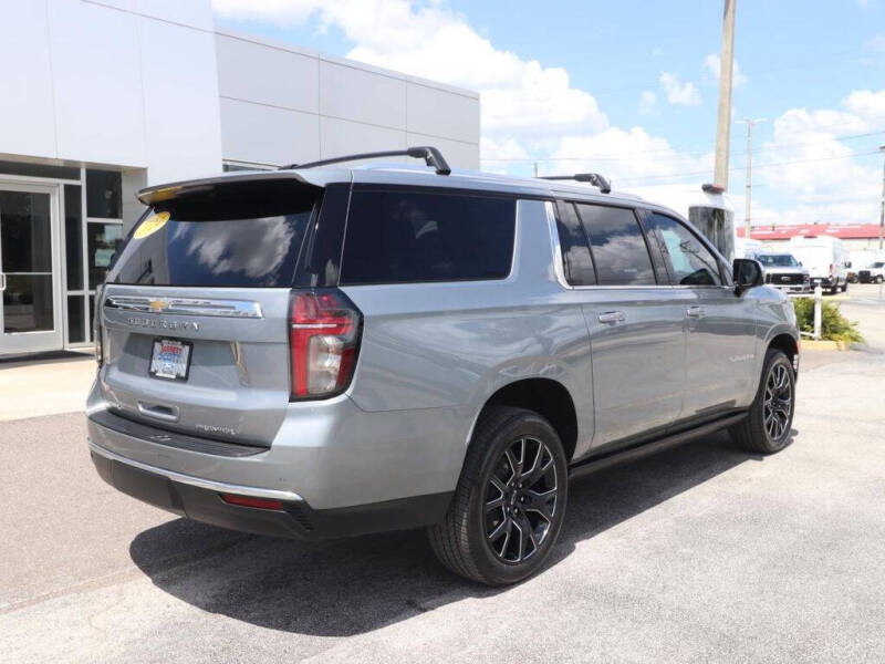 2024 Chevrolet Suburban Premier