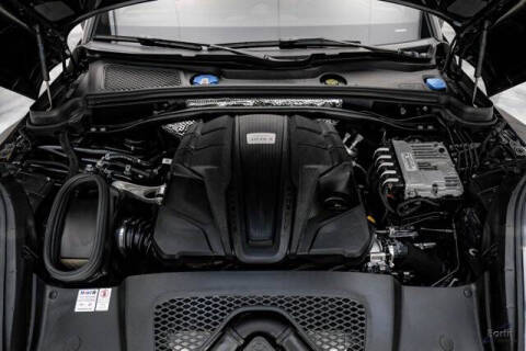 2020 Porsche Macan S