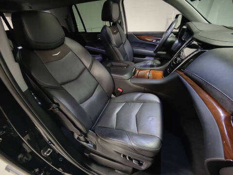 2020 Cadillac Escalade Premium Luxury