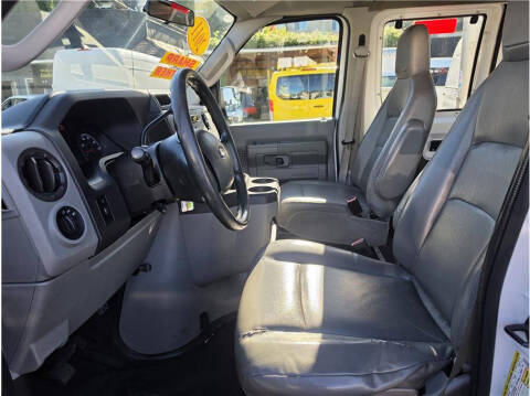 2011 Ford E-Series E-250