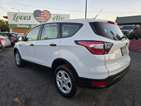 2018 Ford Escape S