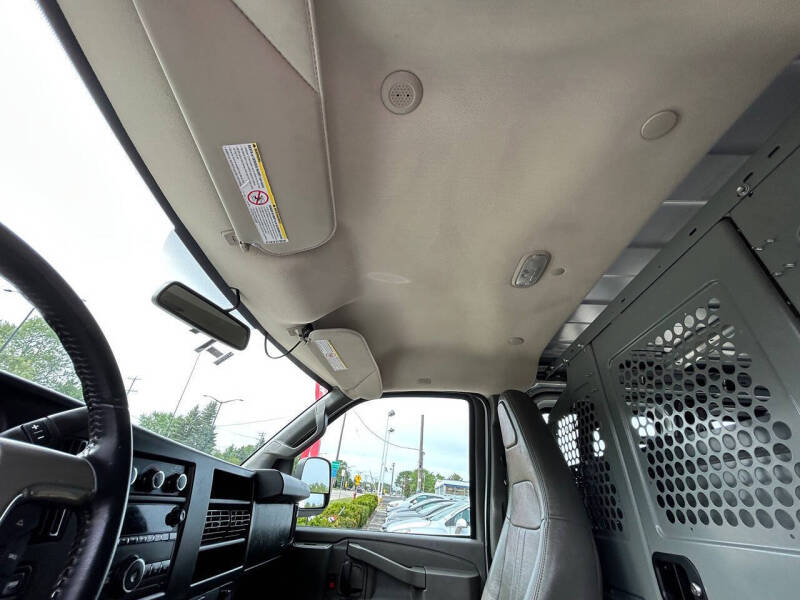 2019 Chevrolet Express 2500