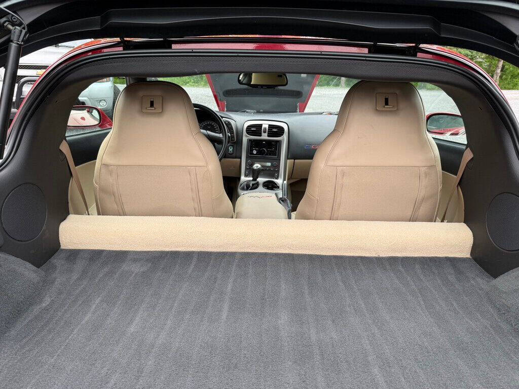2005 Chevrolet Corvette 18