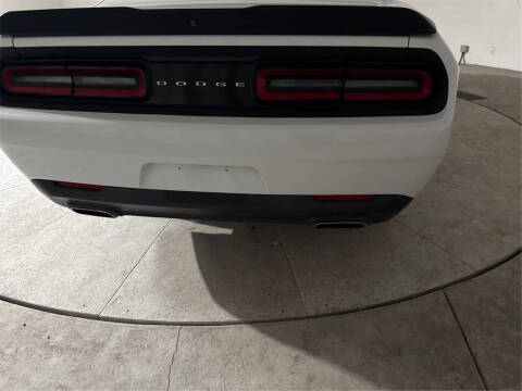 2017 Dodge Challenger SXT