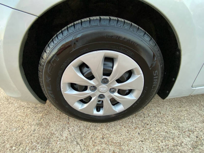 2015 Hyundai Accent GLS