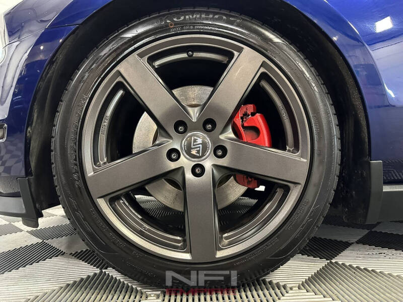 2011 Ford Mustang GT Premium