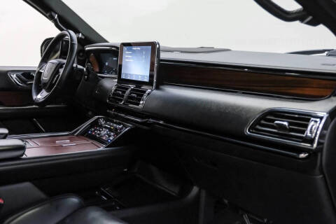 2018 Lincoln Navigator Select