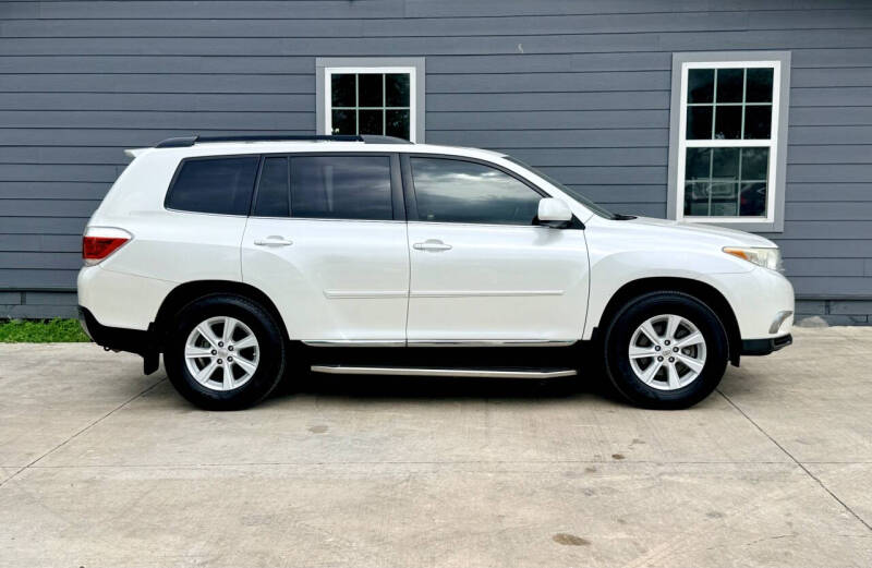 2013 Toyota Highlander Plus