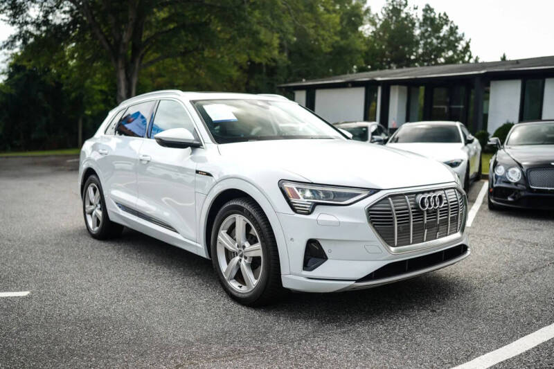 2019 Audi e-tron quattro Premium Plus