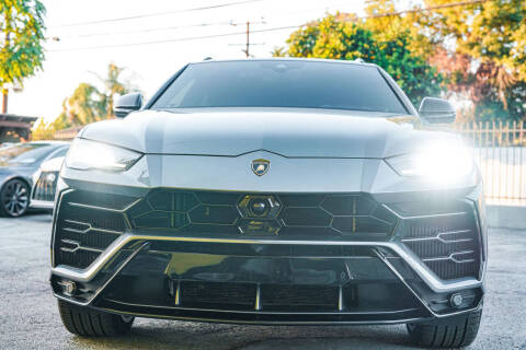 2020 Lamborghini Urus