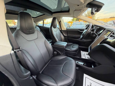 2013 Tesla Model S Performance