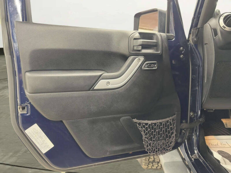 2013 Jeep Wrangler Unlimited Sahara