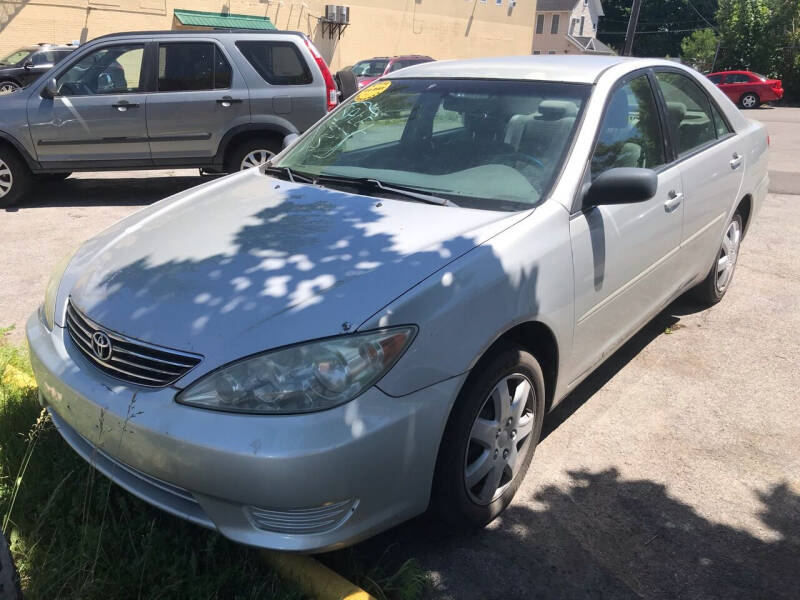 2005 Toyota Camry for sale at Lyell & Dewey Auto Inc in Rochester NY