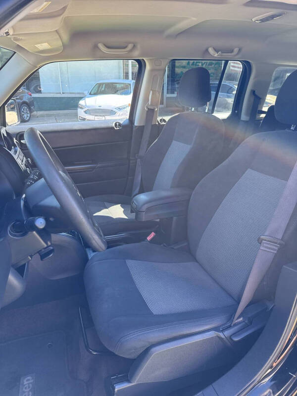 2017 Jeep Patriot Sport