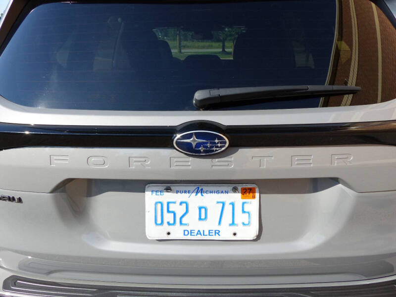 2025 Subaru Forester Premium