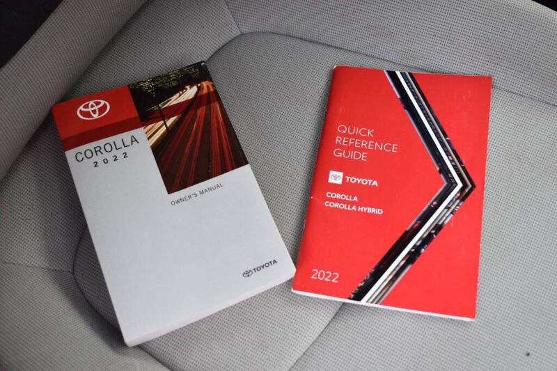 2022 Toyota Corolla LE