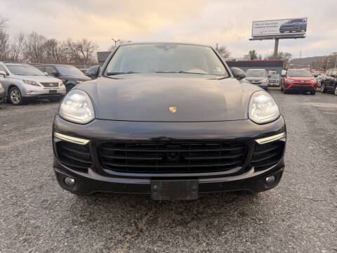 2017 Porsche Cayenne S