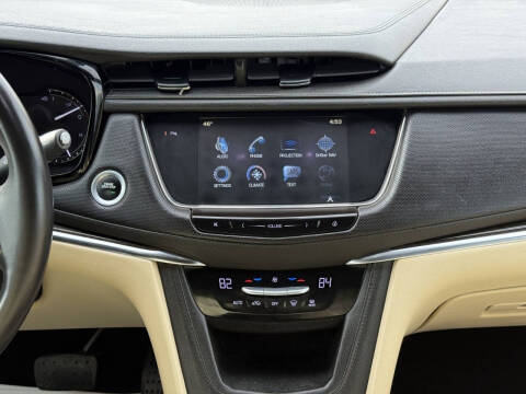2017 Cadillac XT5