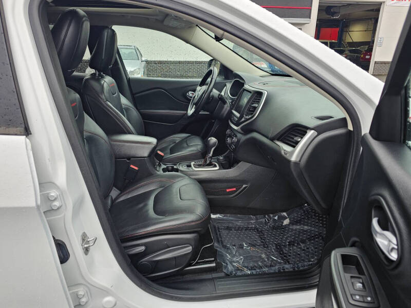 2015 Jeep Cherokee Trailhawk