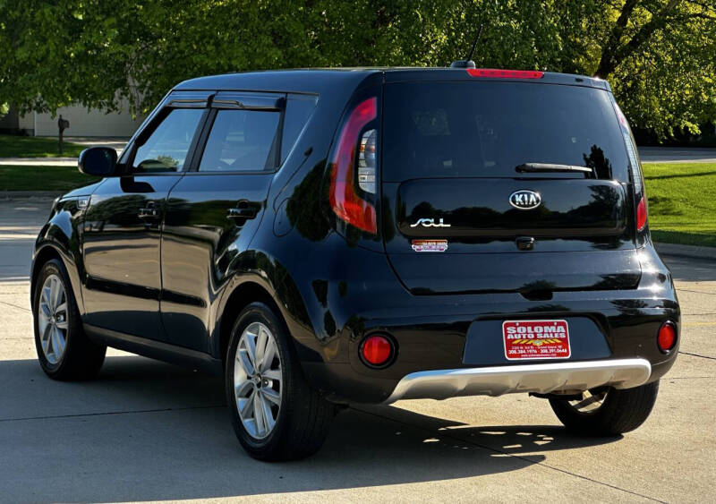2017 Kia Soul +