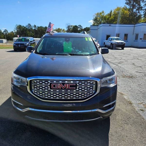 2017 GMC Acadia Denali