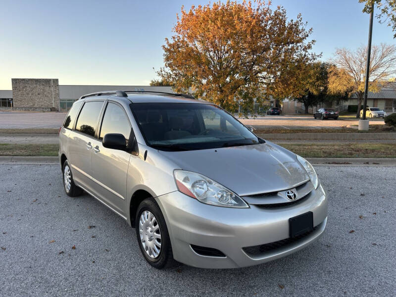 2008 Toyota Sienna CE 8-Passenger
