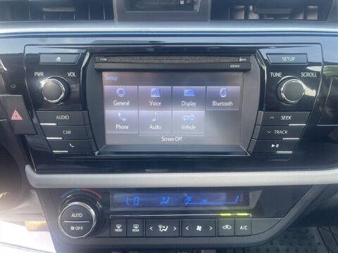 2015 Toyota Corolla LE