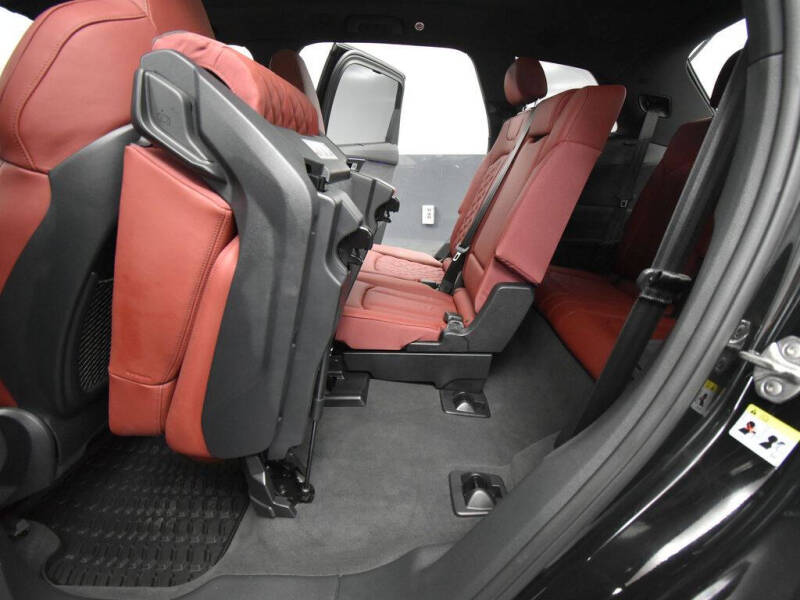 2024 Audi SQ7 4.0T quattro Premium Plus